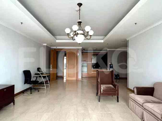 225 sqm, 20th floor, 3 BR apartment for sale in Menteng 5