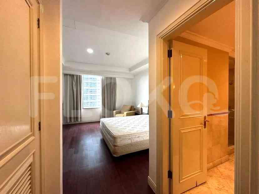 130 sqm, 10th floor, 2 BR apartment for sale in Tanah Abang 4