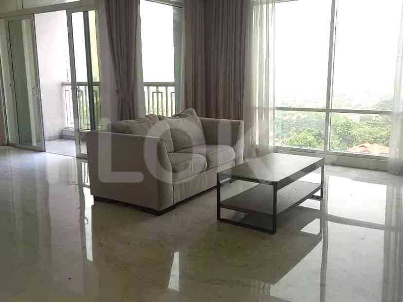 157 sqm, 16th floor, 2 BR apartment for sale in Simprug 2