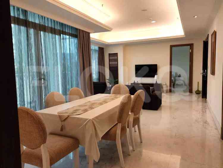 Dijual Apartemen 2 BR, Lantai 10, Luas 157 m2 di Simprug 4