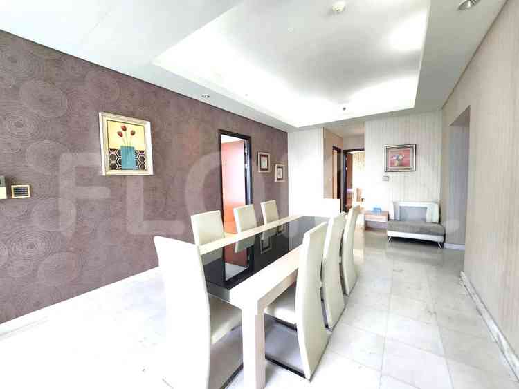 Dijual Apartemen 4 BR, Lantai 15, Luas 159 m2 di Sudirman 2