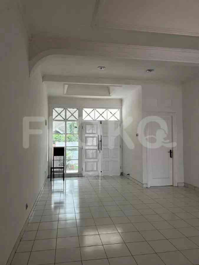 250 sqm, 5 BR house for rent in Griya Loka, BSD 7