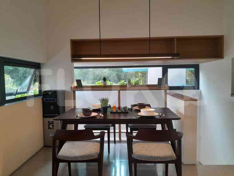 350 sqm, 3 BR house for rent in Kemang 2