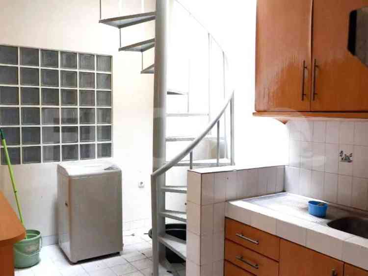 242 sqm, 3 BR house for sale in Jl. Bona Indah, Lebak Bulus 5