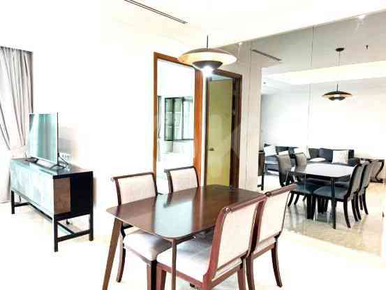 177 sqm, 25th floor, 2 BR apartment for sale in Gandaria 2