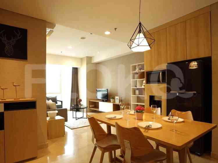 203 sqm, 4th floor, 3 BR apartment for sale in Kebayoran Lama 3