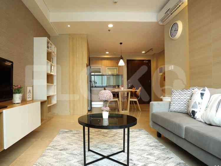 203 sqm, 4th floor, 3 BR apartment for sale in Kebayoran Lama 2