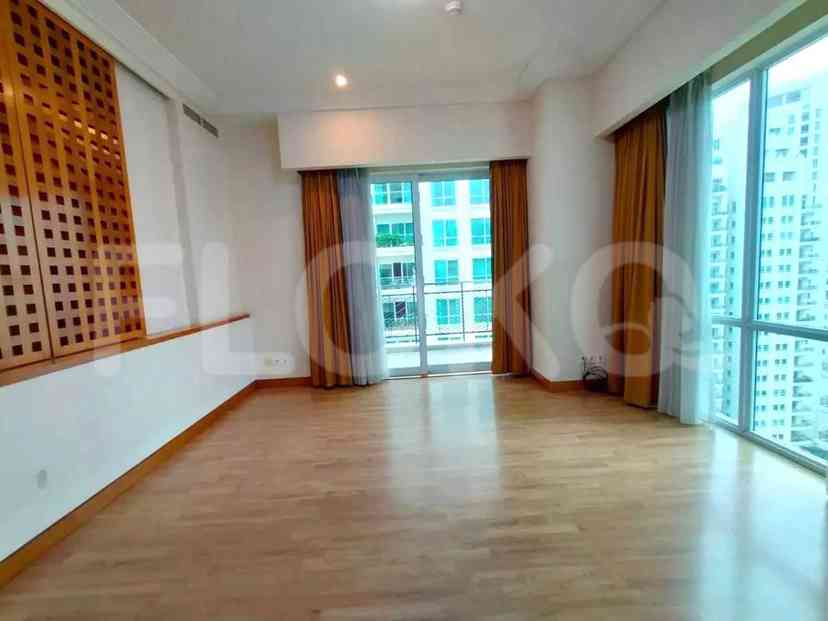 Dijual Apartemen 2 BR, Lantai 21, Luas 177 m2 di Gandaria 2