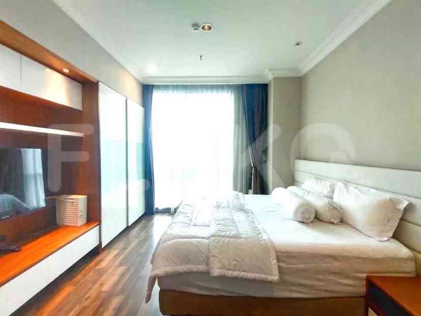 153 sqm, 9th floor, 2 BR apartment for sale in Gandaria 5