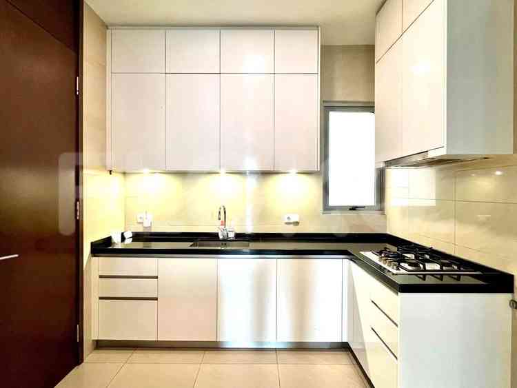 Dijual Apartemen 4 BR, Lantai 1, Luas 363 m2 di Sudirman 10