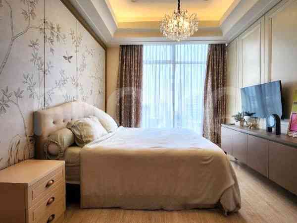 240 sqm, 30th floor, 5 BR apartment for sale in Setiabudi 2