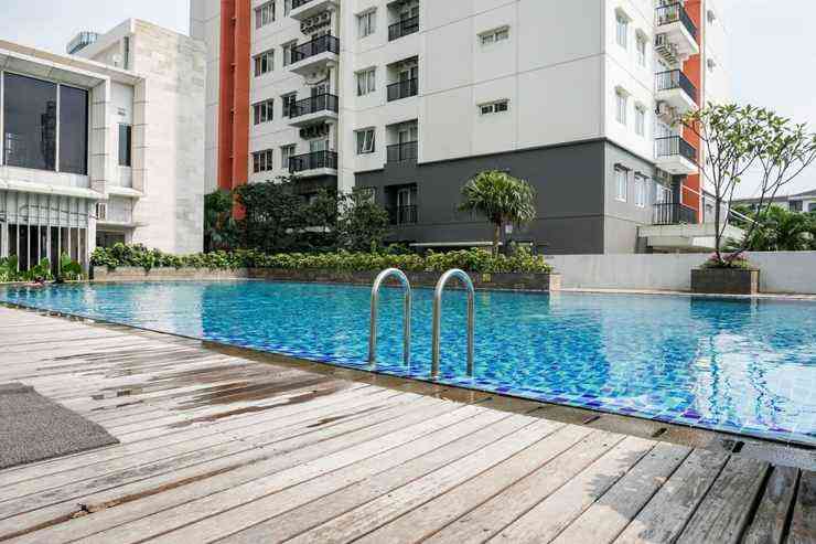 Kolam renang Aspen Residence Apartemen