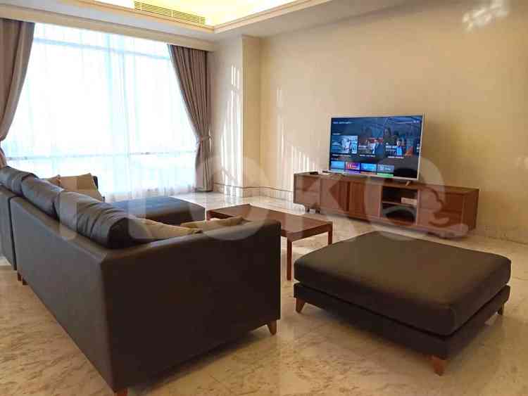 288 sqm, 20th floor, 4 BR apartment for sale in Simprug 1