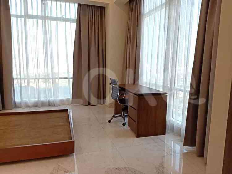 288 sqm, 20th floor, 4 BR apartment for sale in Simprug 7