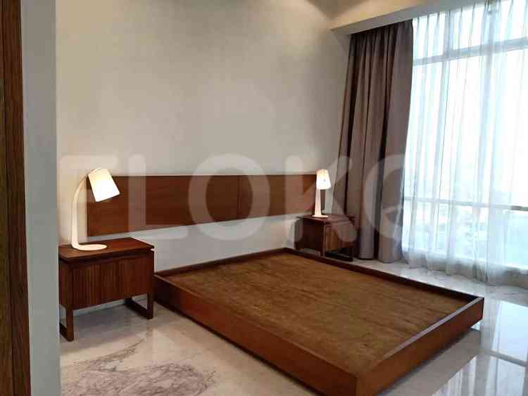 288 sqm, 20th floor, 4 BR apartment for sale in Simprug 2