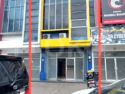 240 sqm, shophouse for sale in Raya Duren Tiga, Pancoran 2