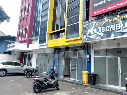 Dijual Ruko Luas 240 m2 di Raya Duren Tiga, Pancoran 1