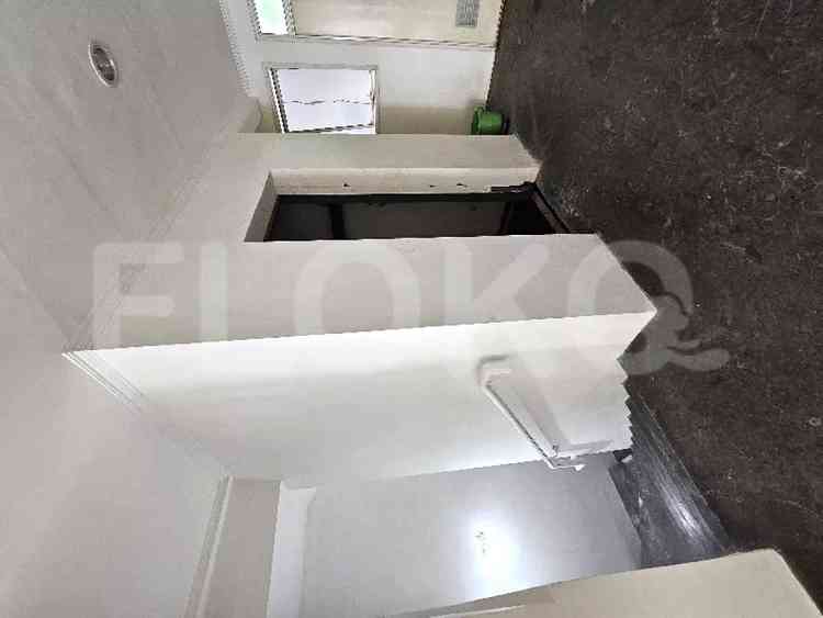 Dijual Ruko Luas 370 m2 di Plaza 5, Pondok Indah 3