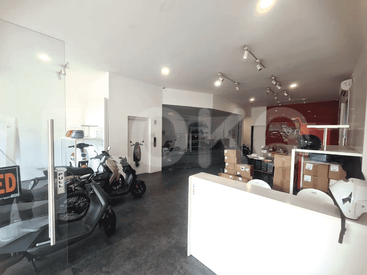 1100 sqm, shophouse for rent in Arteri Pondok Indah, Pondok Indah 4