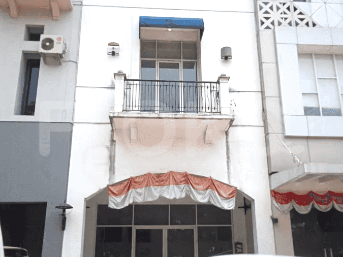 255 sqm, shophouse for rent in Plaza Pondok Indah, Pondok Indah 3