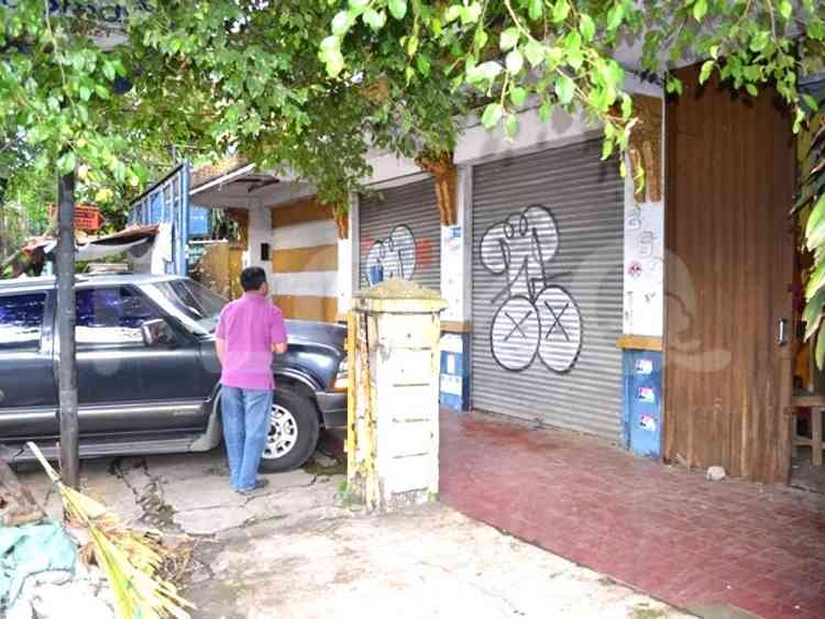 285 sqm, shophouse for sale in Dewi Sartika, Cawang 2