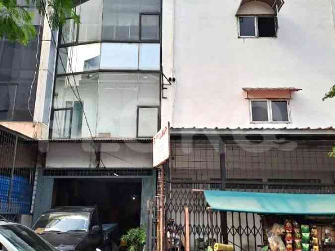 120 sqm, shophouse for sale in Gunung Sahari, Senen 1