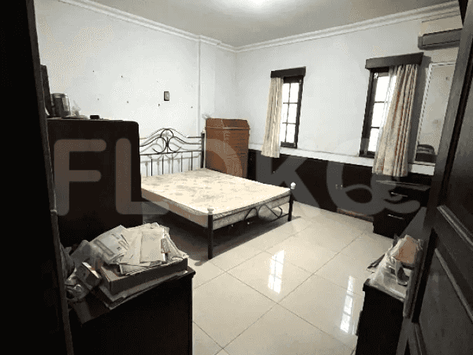 231 sqm, shophouse for sale in Senen Raya, Senen 1