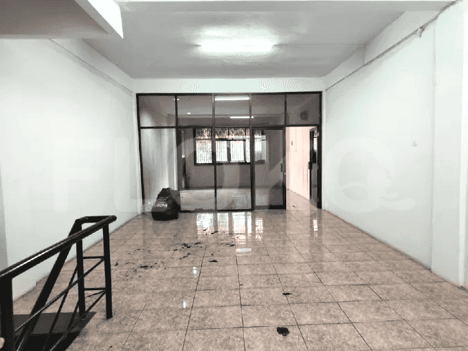 Dijual Ruko Luas 210 m2 di Mangga Besar Raya, Mangga Besar 1