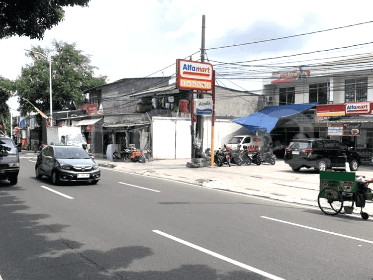 167 sqm, shophouse for rent in Raya Lenteng Agung, Lenteng Agung 3