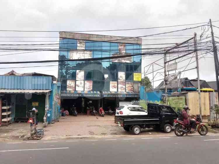 800 sqm, shophouse for sale in Raya Bogor, Kramat Jati 3