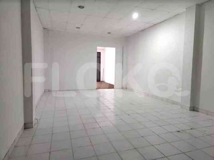 135 sqm, shophouse for rent in Jendral Soekanto, Duren Sawit 2