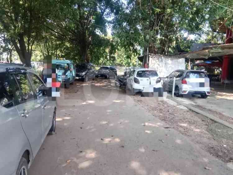 Dijual Ruko Luas 140 m2 di I Gusti Ngurah Rai, Duren Sawit 3