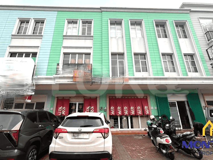 163 sqm, shophouse for rent in Boulevard Raya, Gading Serpong 3