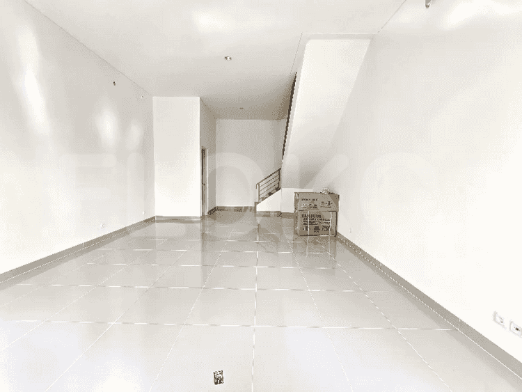 100 sqm, shophouse for rent in Gading Serpong Boulevard, BSD 3