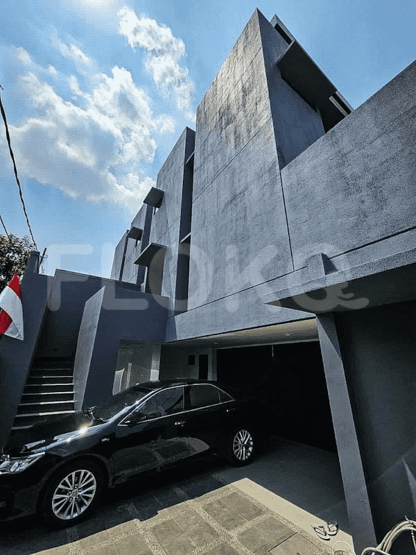 Dijual Rumah 4 BR, Luas 439 m2 di Perumahan Kemang, Jakarta Selatan (B), Kemang 3