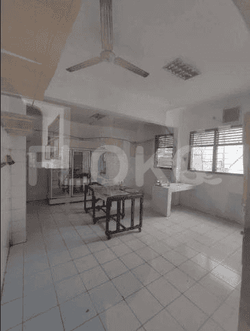 217 sqm, 4 BR house for sale in Lamandau, Blok M 10