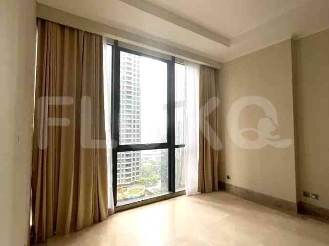 105 sqm, 19th floor, 2 BR apartment for sale in Senopati 3