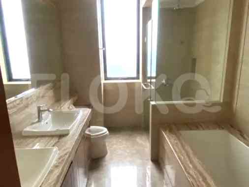 228 sqm, 57th floor, 4 BR apartment for sale in Senopati 4