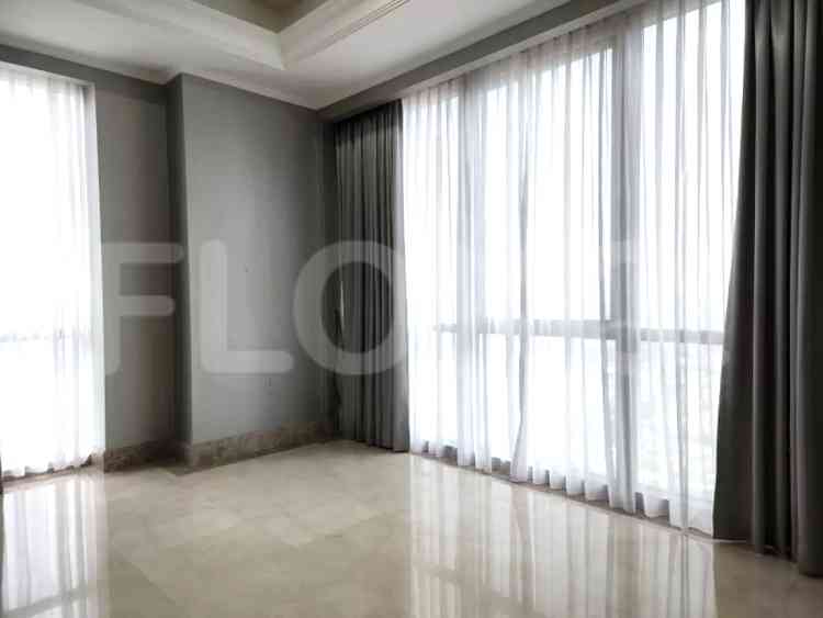 228 sqm, 50th floor, 5 BR apartment for sale in Senopati 6