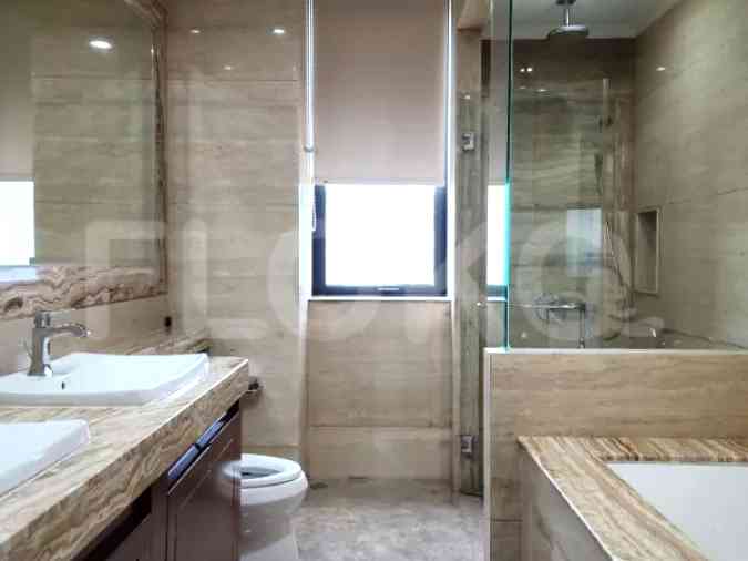 228 sqm, 50th floor, 5 BR apartment for sale in Senopati 2