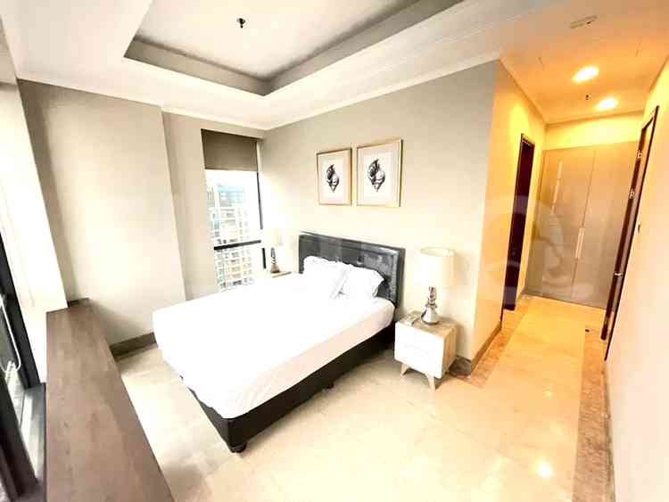 153 sqm, 51st floor, 2 BR apartment for sale in Senopati 7