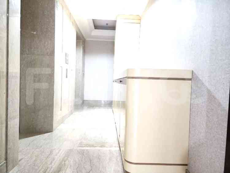 228 sqm, 50th floor, 5 BR apartment for sale in Senopati 5