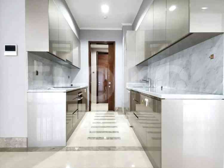 Dijual Apartemen 5 BR, Lantai 50, Luas 228 m2 di Senopati 1