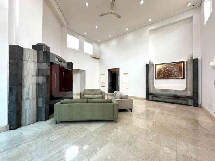 Disewakan Rumah 3 BR, Luas 520 m2 di Menteng, Menteng 14