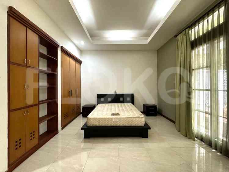 Disewakan Rumah 3 BR, Luas 520 m2 di Menteng, Menteng 8