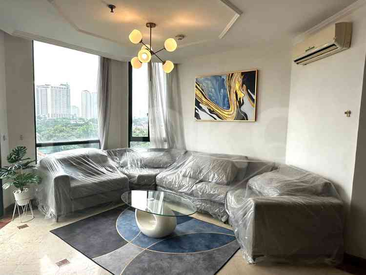 133 sqm, 10th floor, 3 BR apartment for sale in Kebayoran Baru 5