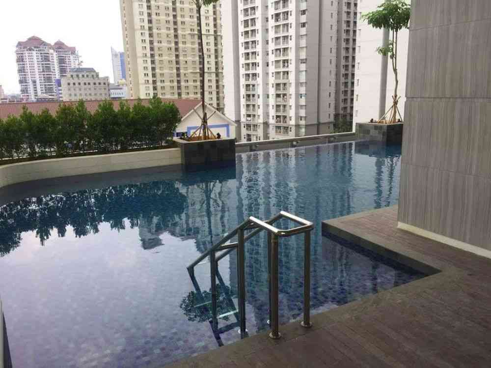 Swimming pool Grand Mansion Apartment