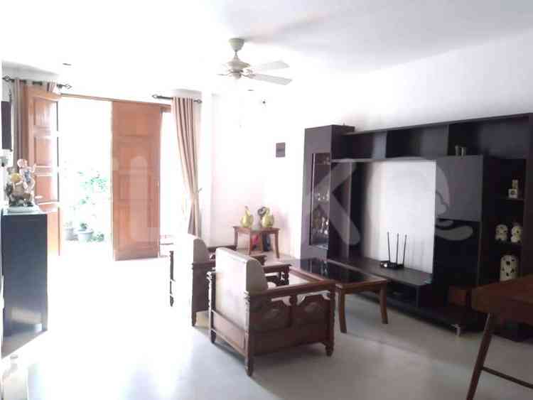 250 sqm, 5 BR house for rent in Jl. Lebak Bulus Indah, Lebak Bulus 1