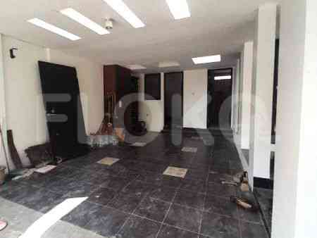 240 sqm, 5 BR house for rent in Jl. RS. Fatmawati, Lebak Bulus 2