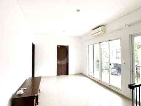 300 sqm, 6 BR house for rent in Jl. Serenia Hills, Lebak Bulus 15